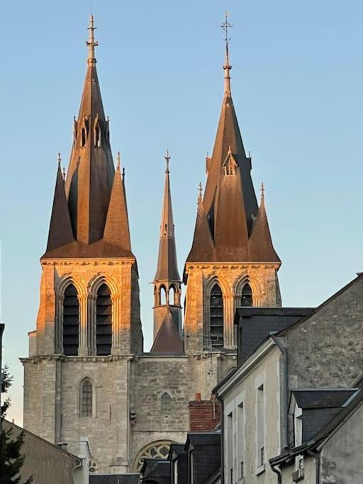 Appartement Coeur De Blois /Heart Of The City Buitenkant foto